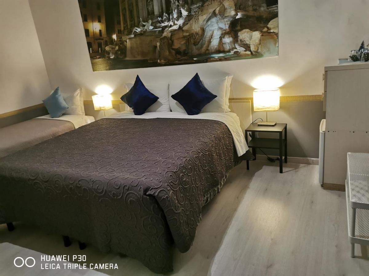 Hotel Domus Viatoris à Rome Extérieur photo