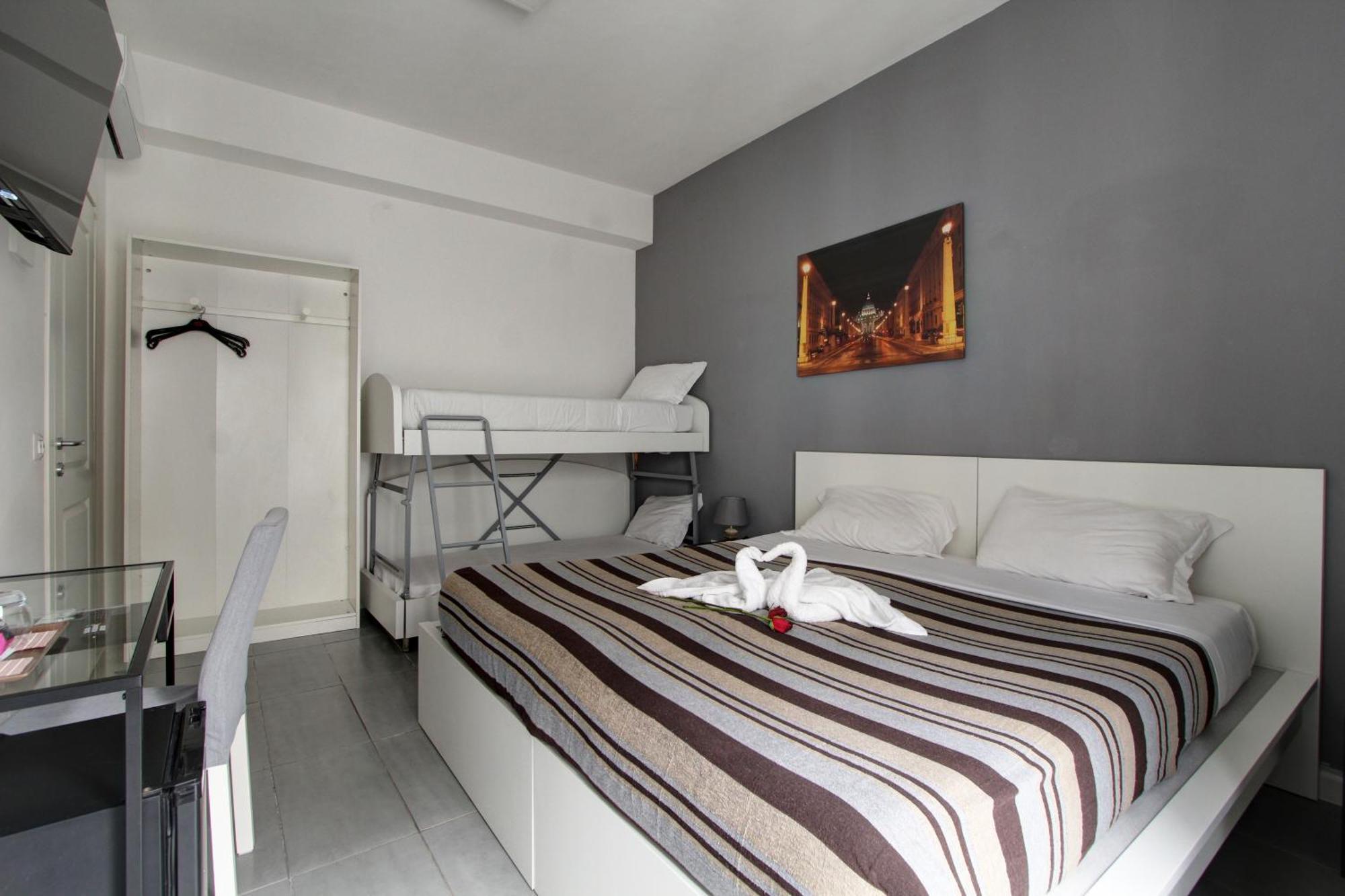 Hotel Domus Viatoris à Rome Extérieur photo